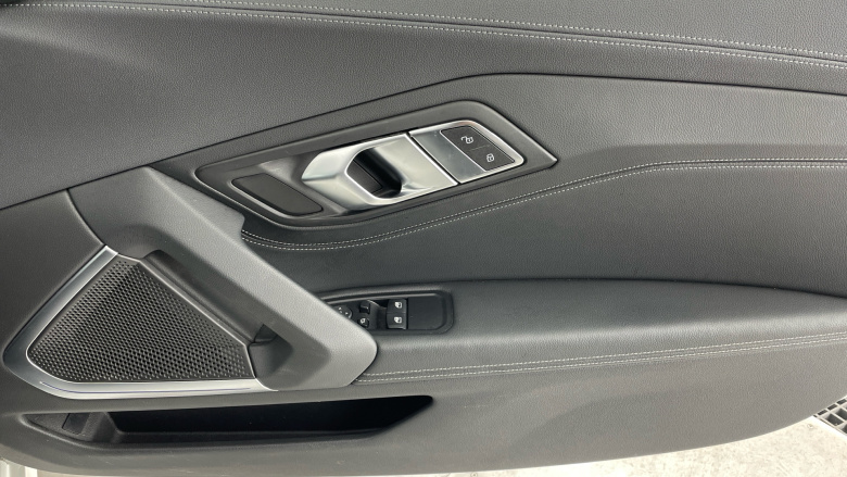 BMW Z4 sDrive 20i M Sport 2dr Auto Petrol Roadster